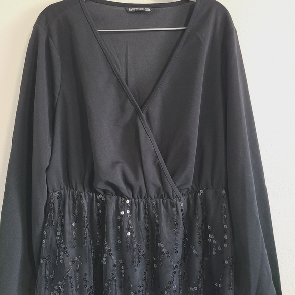BloomChic Black Wrap Sequins Dress - Picture 2 of 10
